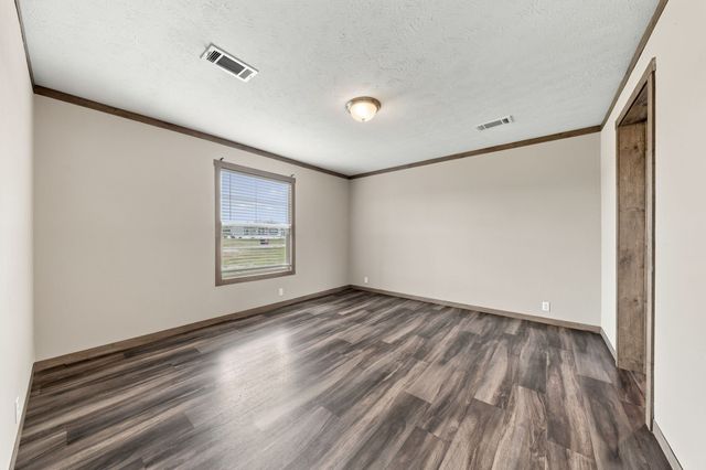 2819 Grays Prairie Lane, Scurry, TX 75158