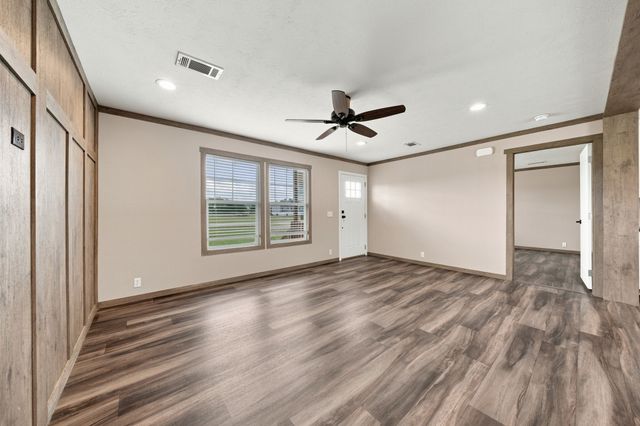 2819 Grays Prairie Lane, Scurry, TX 75158