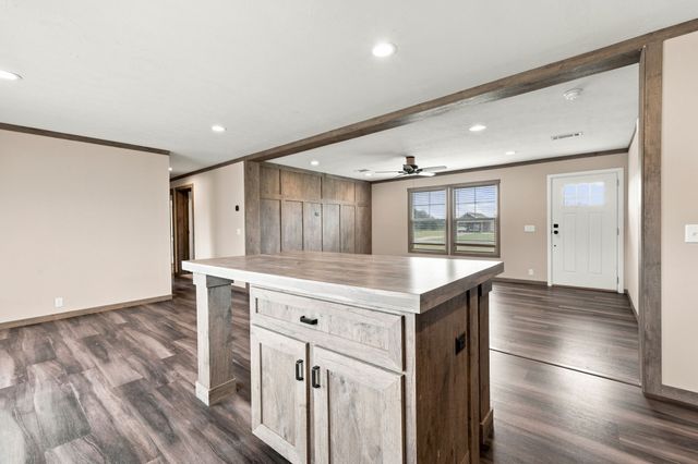 2819 Grays Prairie Lane, Scurry, TX 75158