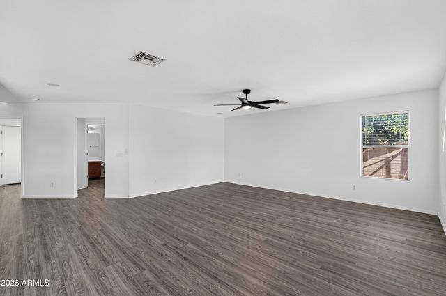 716 S CARDINAL Street, Gilbert, AZ 85296
