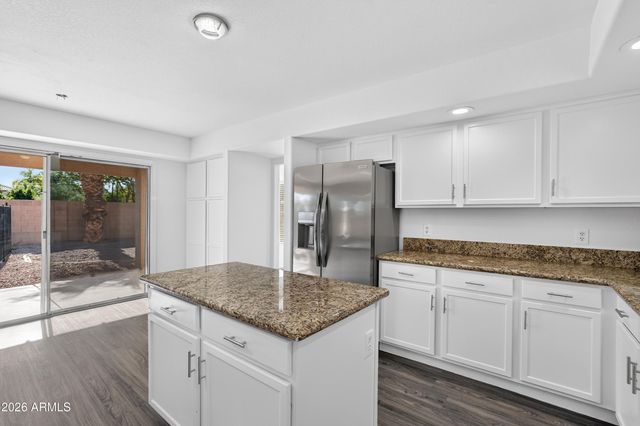 716 S CARDINAL Street, Gilbert, AZ 85296