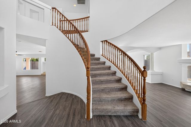 716 S CARDINAL Street, Gilbert, AZ 85296