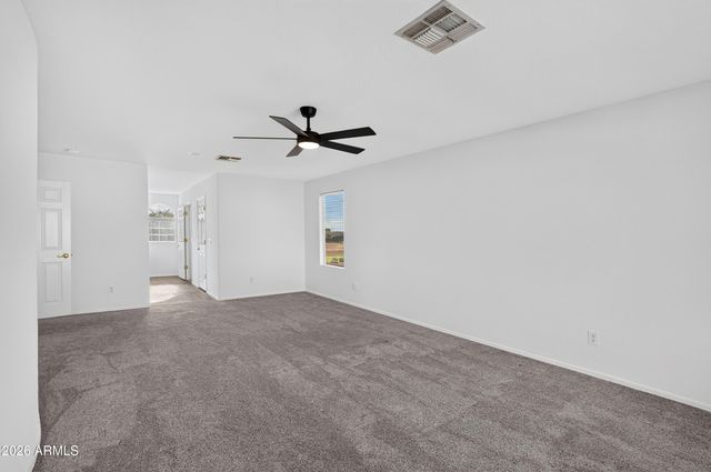 716 S CARDINAL Street, Gilbert, AZ 85296
