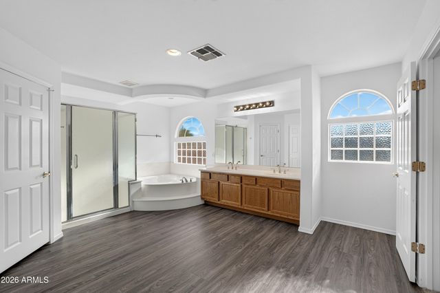 716 S CARDINAL Street, Gilbert, AZ 85296