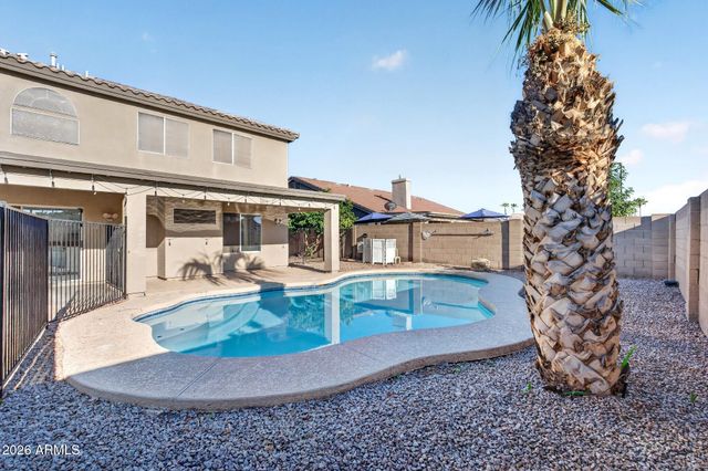 716 S CARDINAL Street, Gilbert, AZ 85296