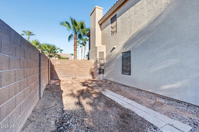 716 S CARDINAL Street, Gilbert, AZ 85296