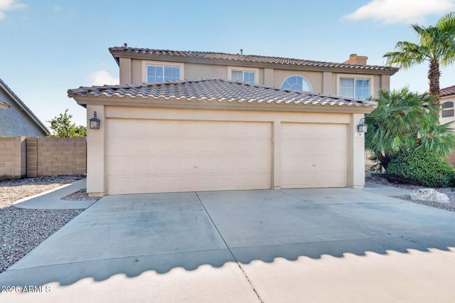 716 S CARDINAL Street, Gilbert, AZ 85296
