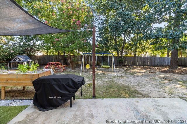 725 Sunnycrest Drive, Fayetteville, NC 28314