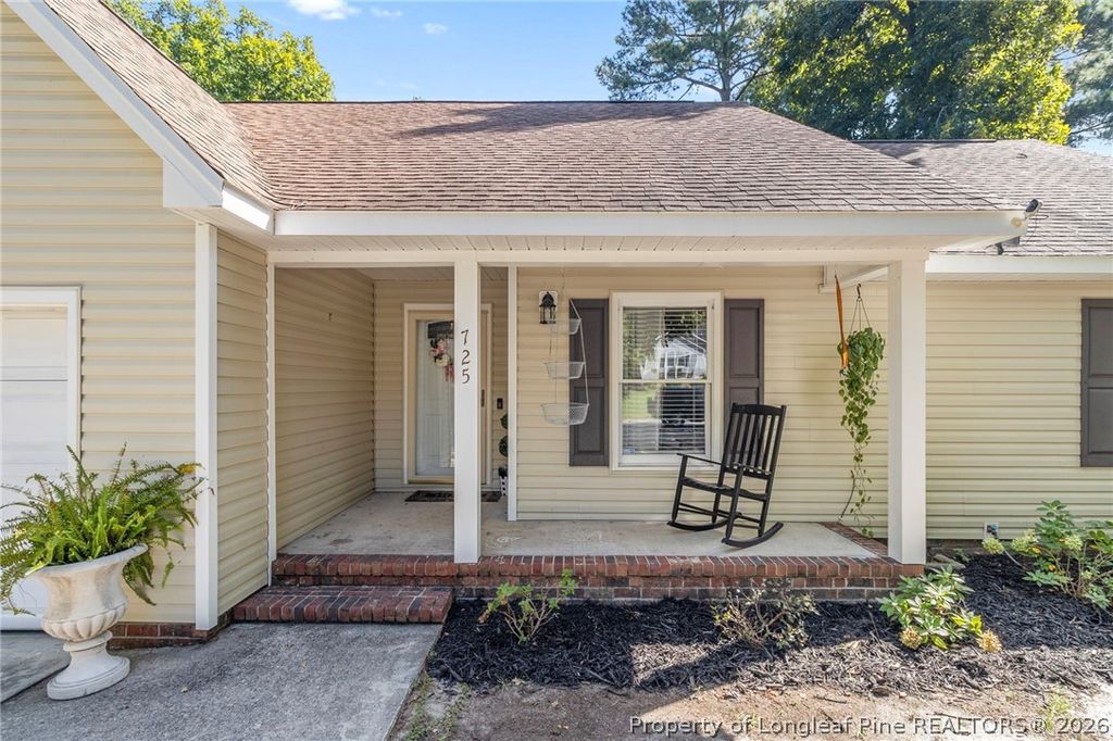 725 Sunnycrest Drive, Fayetteville, NC 28314 — photo 5