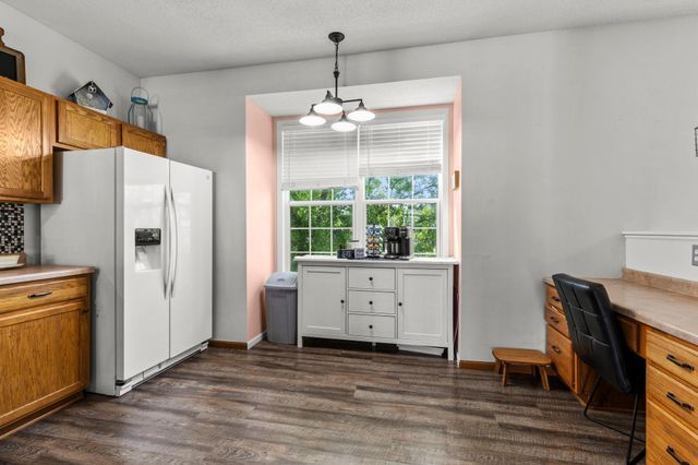 1773 Grove Drive, Shakopee, MN 55379