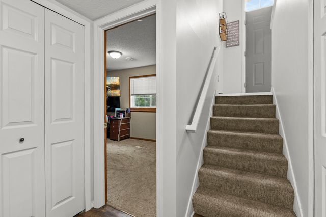 1773 Grove Drive, Shakopee, MN 55379