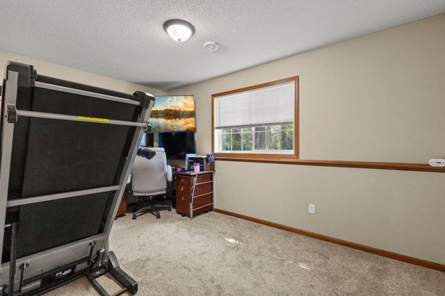 1773 Grove Drive, Shakopee, MN 55379
