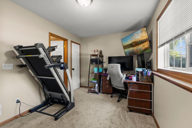 1773 Grove Drive, Shakopee, MN 55379