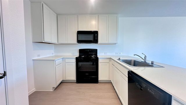 1729 Crossbill Street, Forney, TX 75126