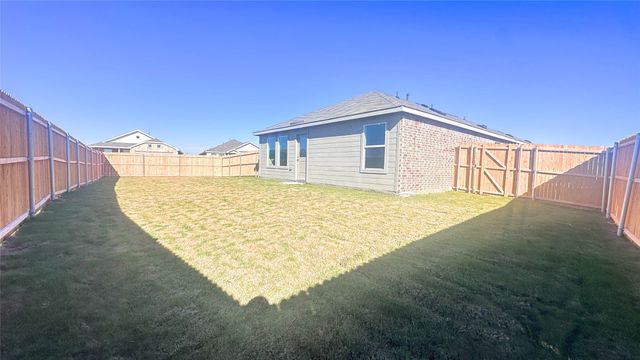 1729 Crossbill Street, Forney, TX 75126
