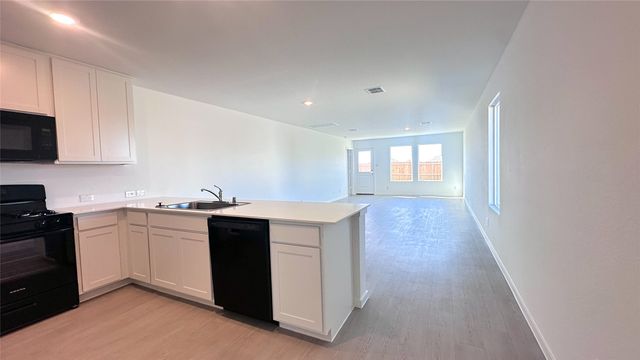 1729 Crossbill Street, Forney, TX 75126