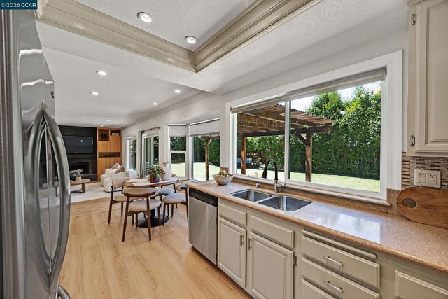 857 Orange Blossom Way, Danville, CA 94526