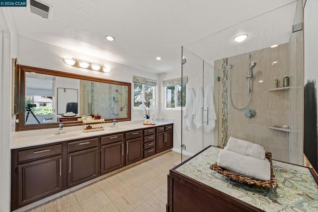 857 Orange Blossom Way, Danville, CA 94526