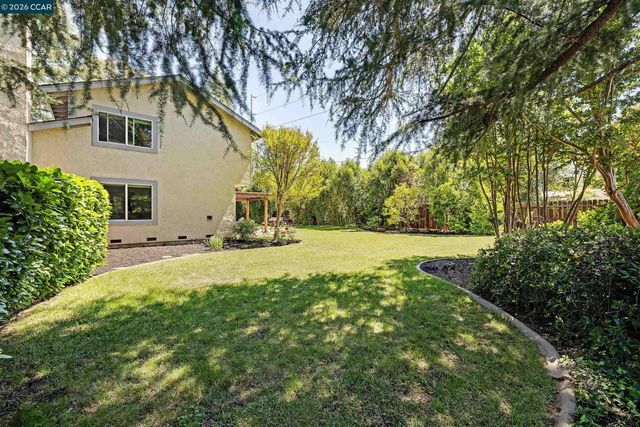 857 Orange Blossom Way, Danville, CA 94526