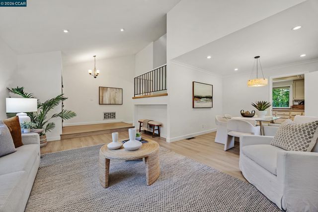 857 Orange Blossom Way, Danville, CA 94526
