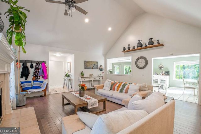 647 Than Skinner Road, Winder, GA 30680