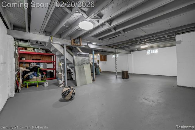 32178 Carlisle Parkway, Wayne, MI 48184