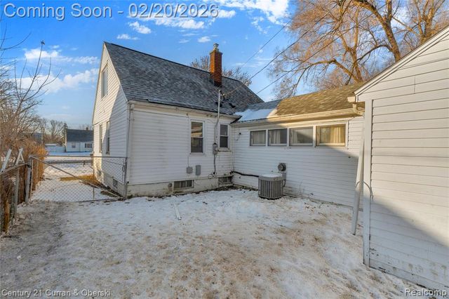 32178 Carlisle Parkway, Wayne, MI 48184