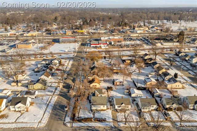 32178 Carlisle Parkway, Wayne, MI 48184