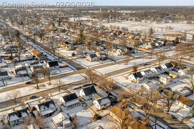 32178 Carlisle Parkway, Wayne, MI 48184