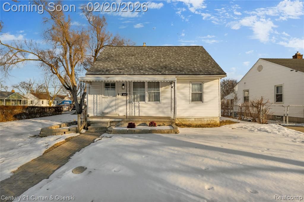 32178 Carlisle Parkway, Wayne, MI 48184