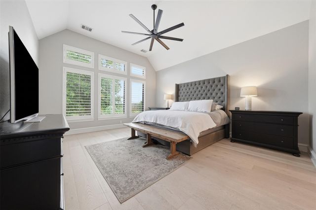 2020 University Club DR, Austin, TX 78732