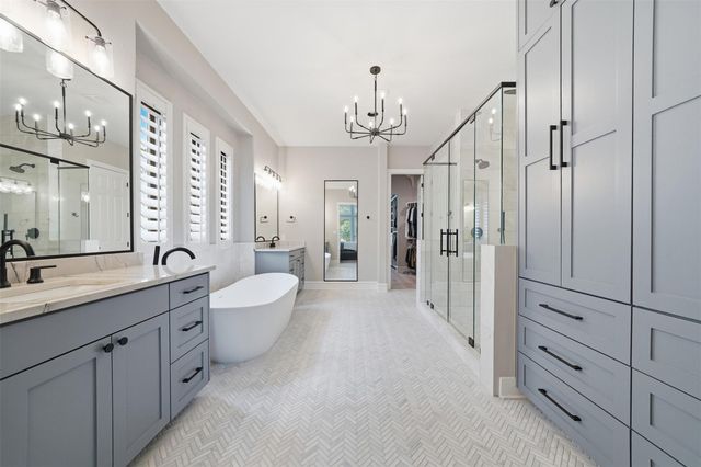2020 University Club DR, Austin, TX 78732