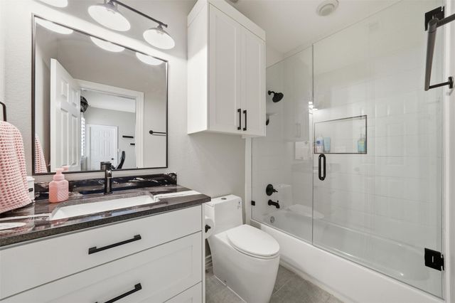 2020 University Club DR, Austin, TX 78732
