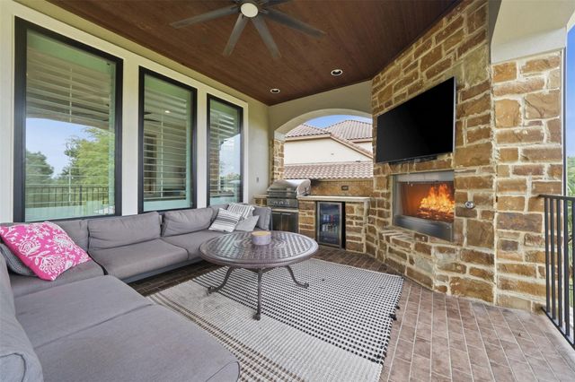 2020 University Club DR, Austin, TX 78732