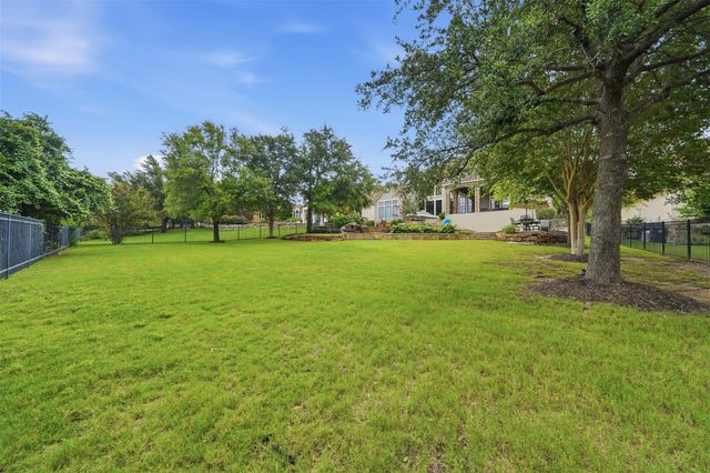2020 University Club DR, Austin, TX 78732