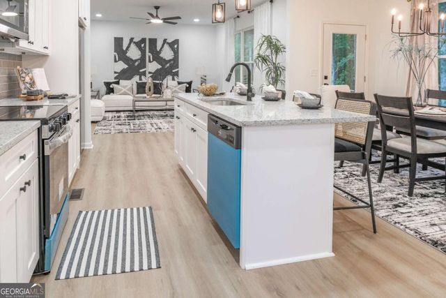 3396 Ashford Loop, Ellenwood, GA 30294