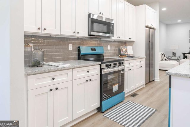 3396 Ashford Loop, Ellenwood, GA 30294