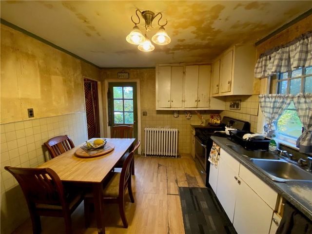 15 Heathcote Road, Carmel, NY 10512