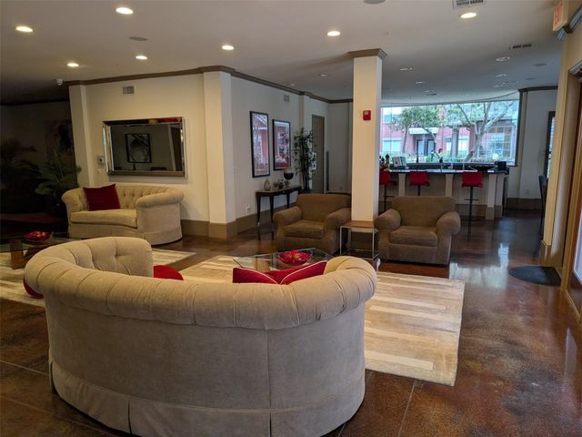 2400 Mccue Road 136, Houston, TX 77056