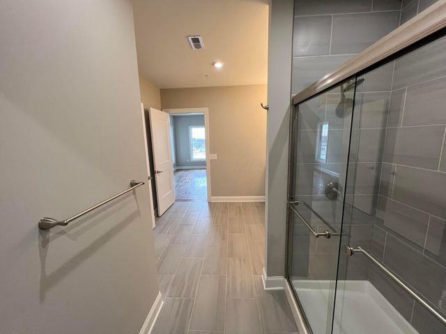 5285 Highpointe Lakes Drive, 303, Columbus, OH 43081