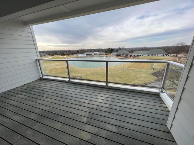 5285 Highpointe Lakes Drive, 303, Columbus, OH 43081