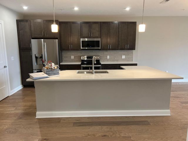5285 Highpointe Lakes Drive, 303, Columbus, OH 43081