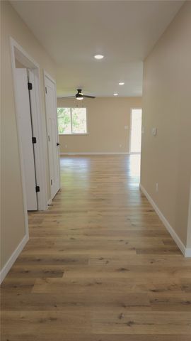 1409 13th Avenue, Belle Plaine, IA 52208