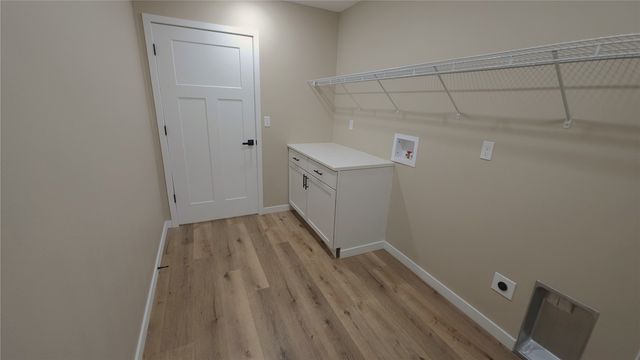 1409 13th Avenue, Belle Plaine, IA 52208