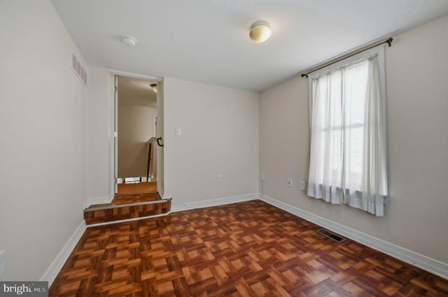 211 E 13TH ST, Wilmington, DE 19801