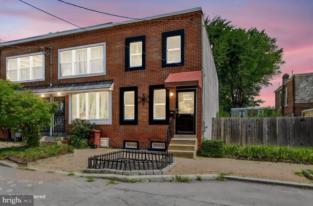 211 E 13TH ST, Wilmington, DE 19801