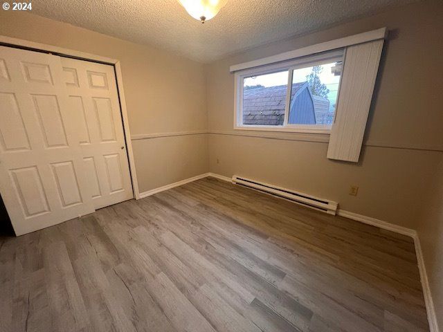 907 GREENWOOD Ave, Reedsport, OR 97467