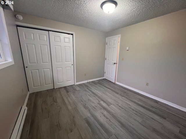 907 GREENWOOD Ave, Reedsport, OR 97467