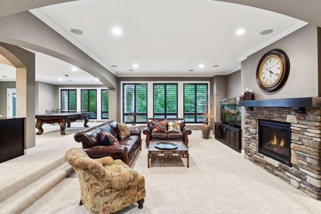 5295 Ranchview Lane N, Plymouth, MN 55446