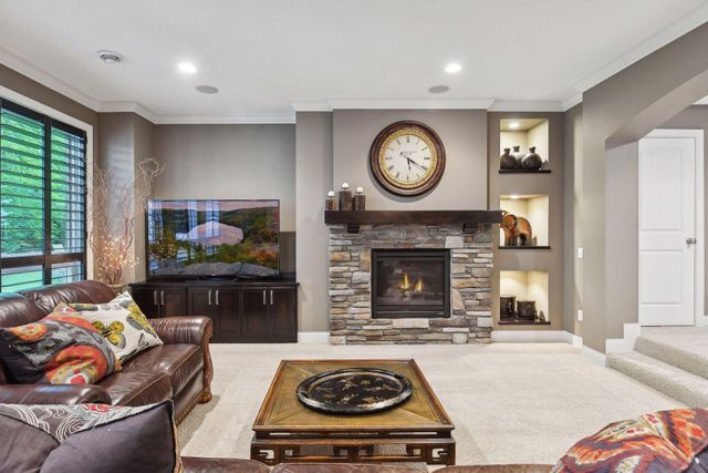 5295 Ranchview Lane N, Plymouth, MN 55446